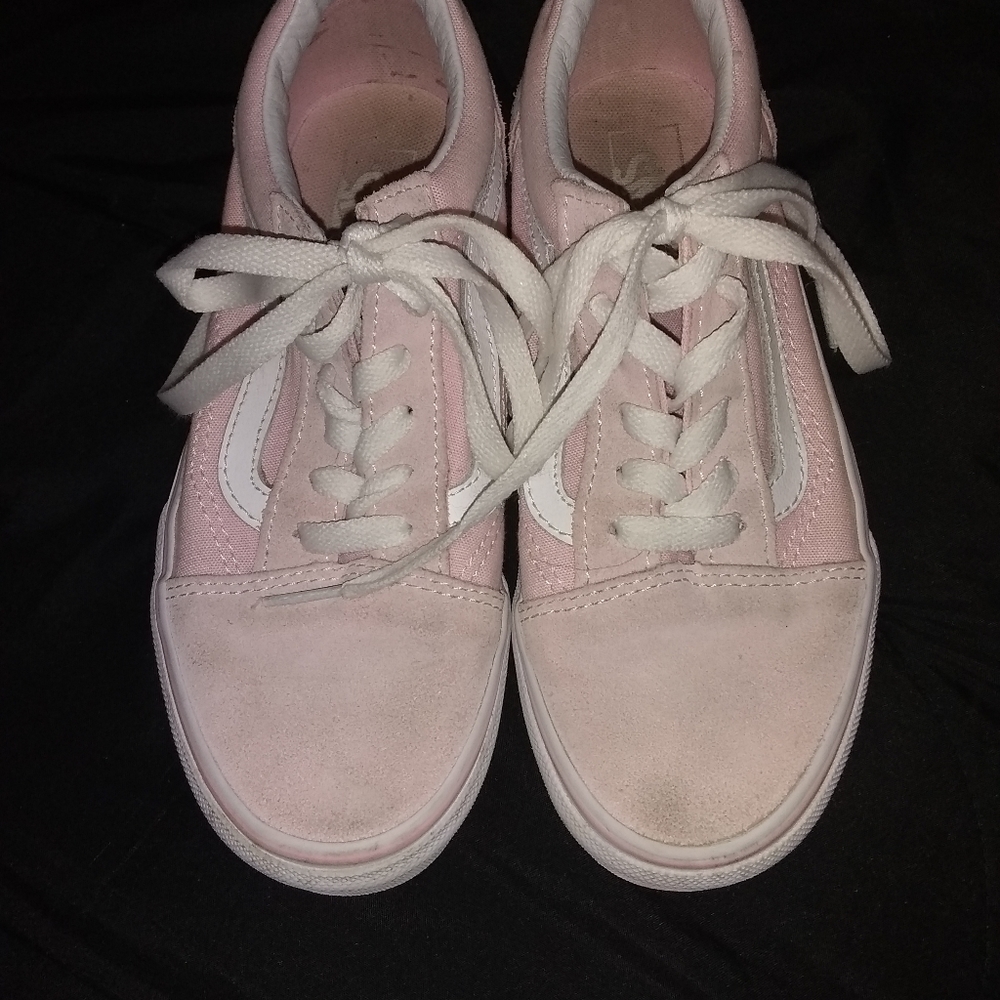 Girls light pink vans